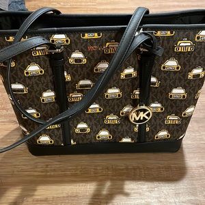 Michael Kors Taxi tote bag. New.